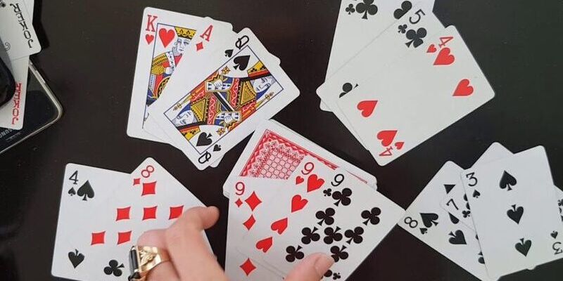 Những lưu ý quan trọng trong cách chia bài cào 9 nút